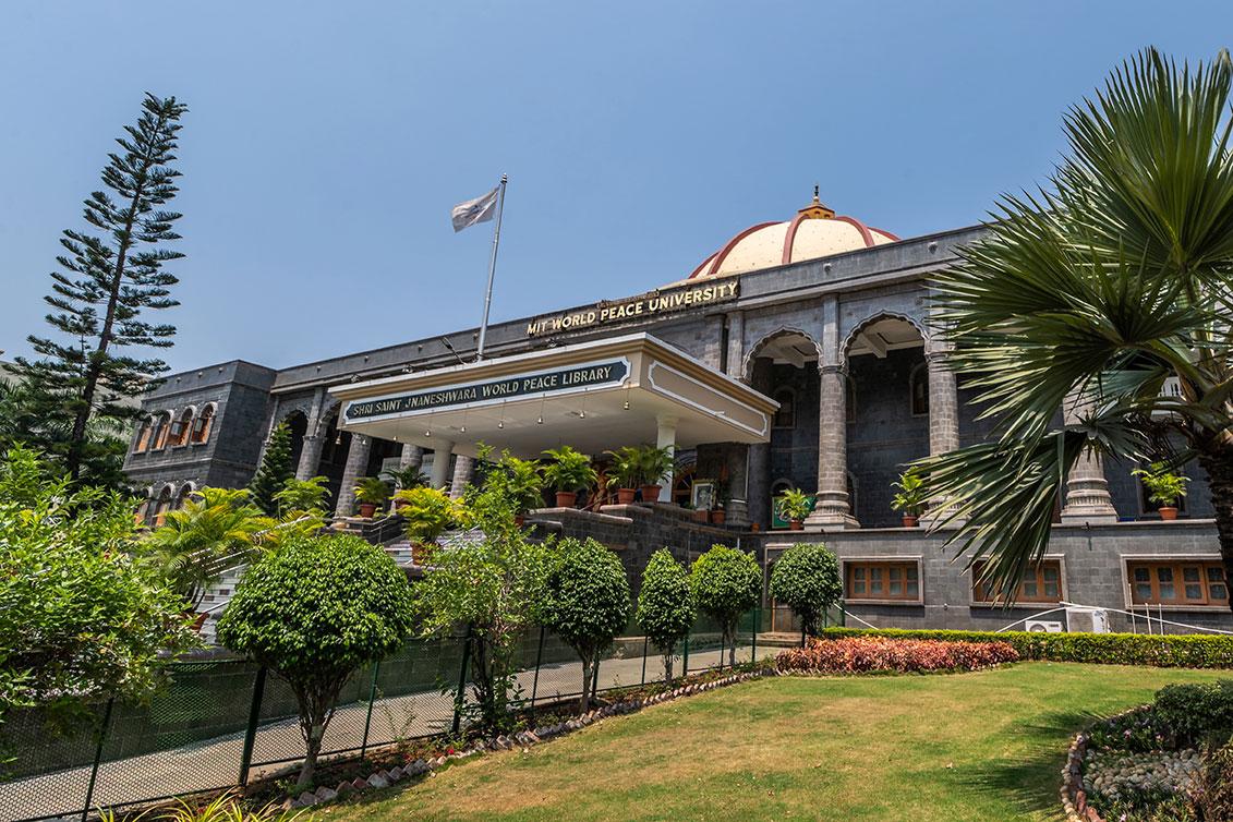 MIT-Vishwajyoti International School campus